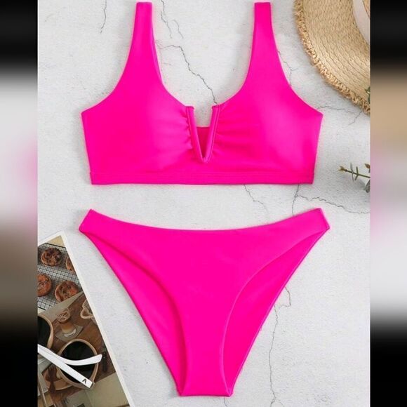 Swim Sale Pink V-Shaped Two Peice Bikini in Magenta size M - Picture 7 of 16